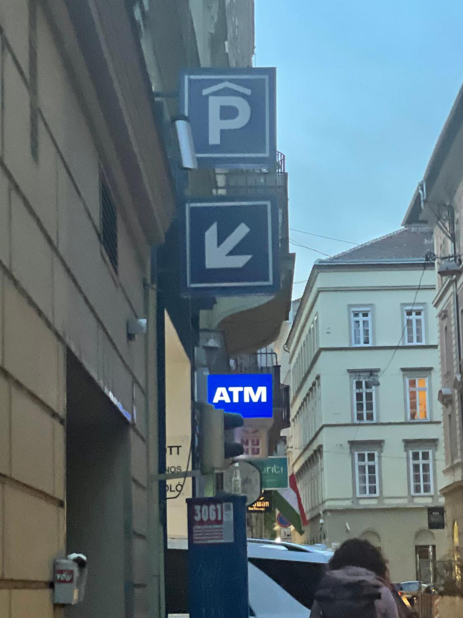 Wonder Deer Luxury Apartment At The Opera Self Check-In Budapeste Exterior foto