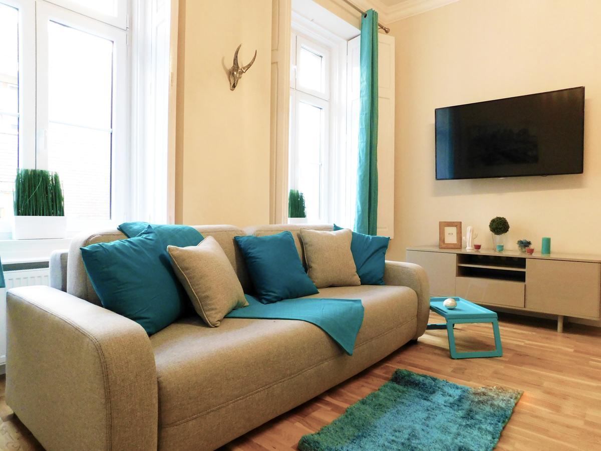 Wonder Deer Luxury Apartment At The Opera Self Check-In Budapeste Exterior foto