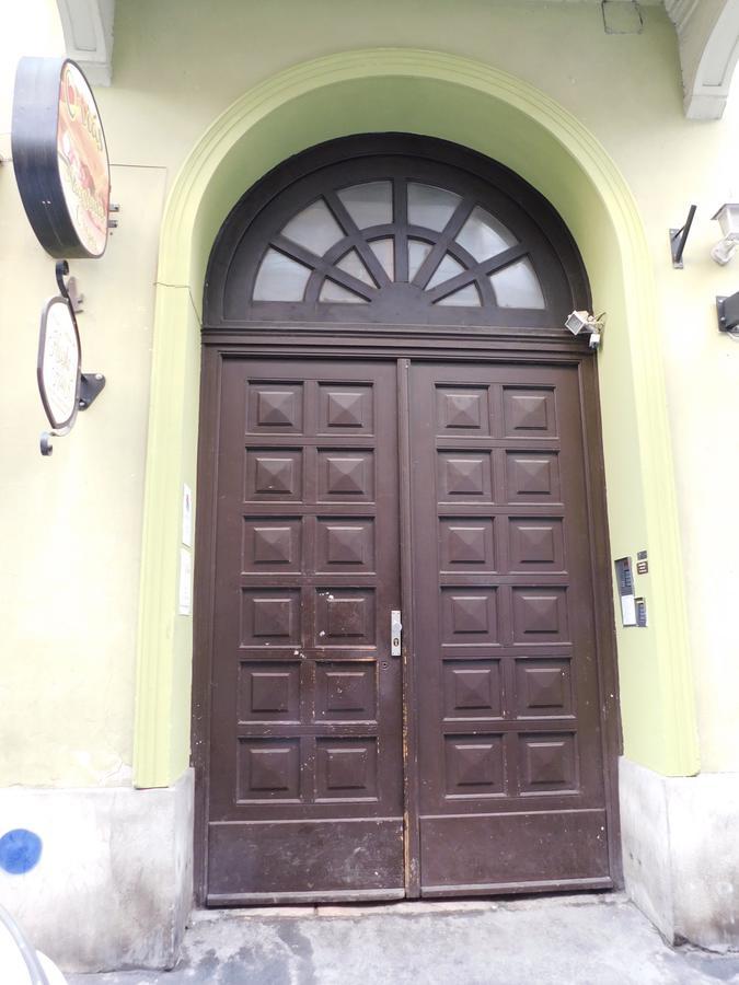 Wonder Deer Luxury Apartment At The Opera Self Check-In Budapeste Exterior foto
