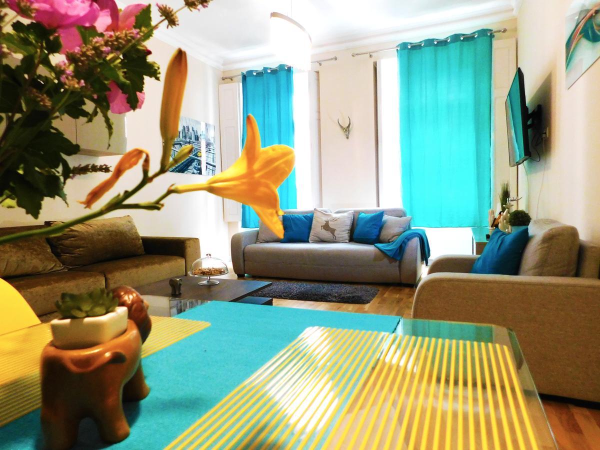 Wonder Deer Luxury Apartment At The Opera Self Check-In Budapeste Exterior foto