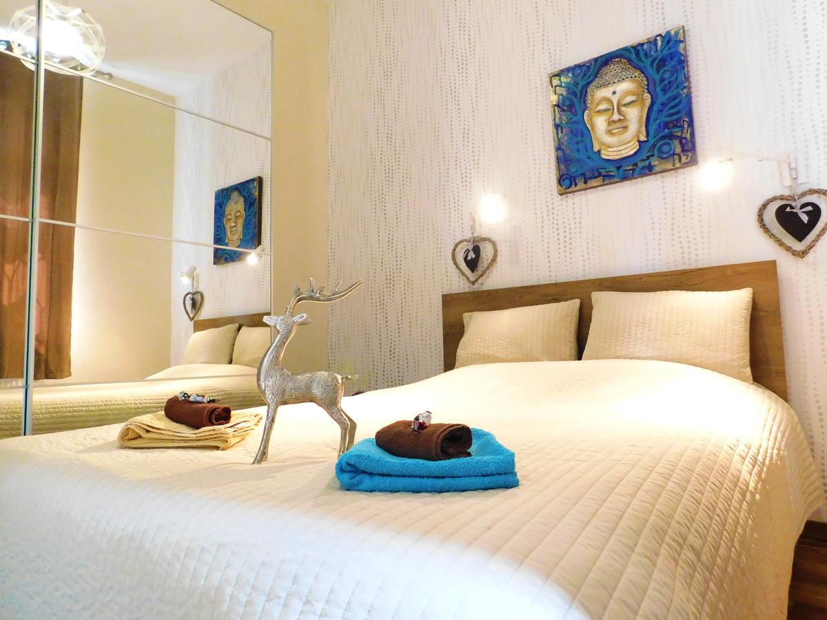 Wonder Deer Luxury Apartment At The Opera Self Check-In Budapeste Exterior foto