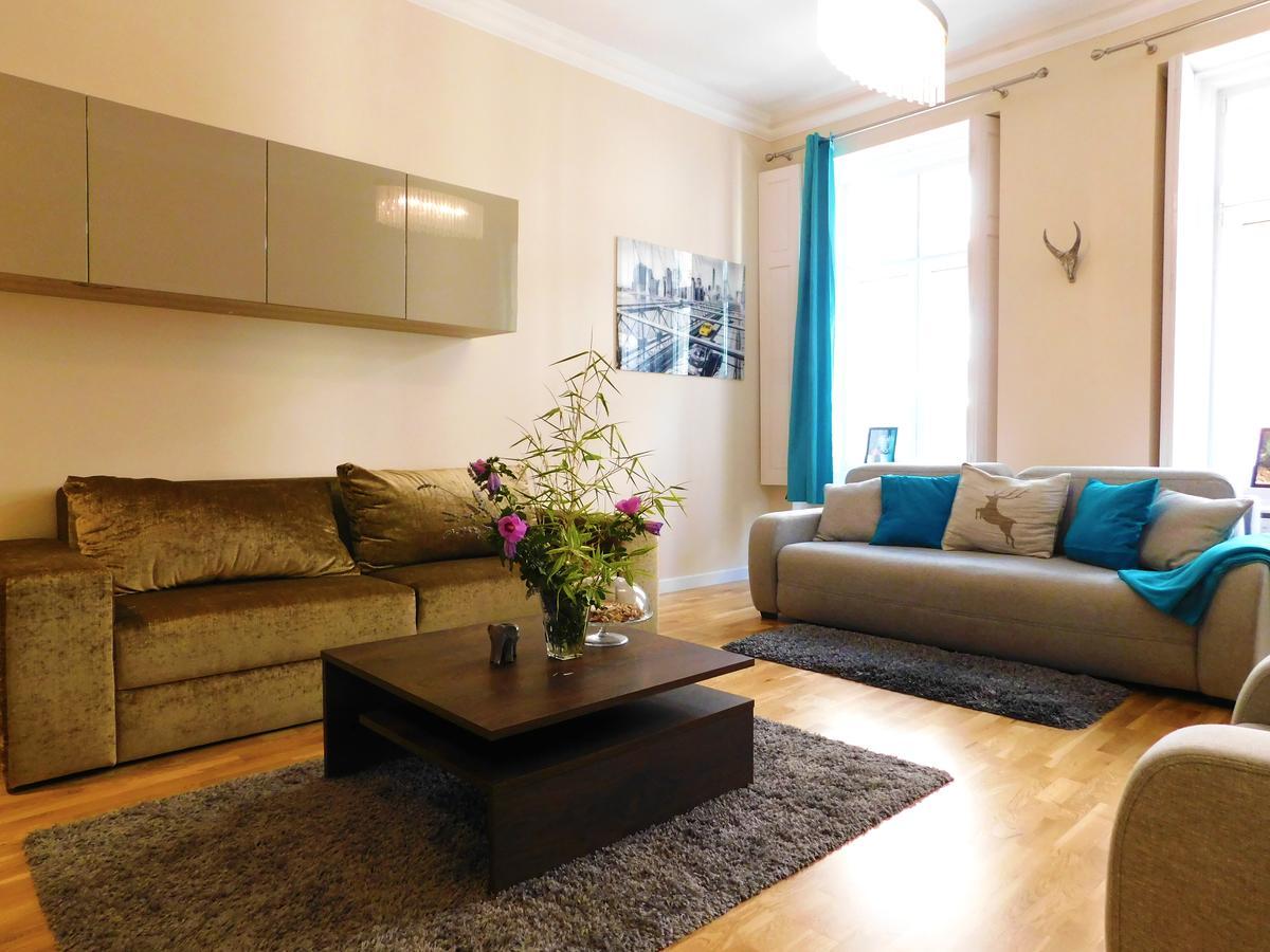 Wonder Deer Luxury Apartment At The Opera Self Check-In Budapeste Exterior foto