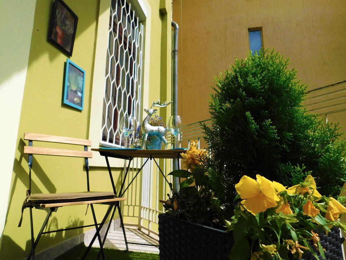 Wonder Deer Luxury Apartment At The Opera Self Check-In Budapeste Exterior foto