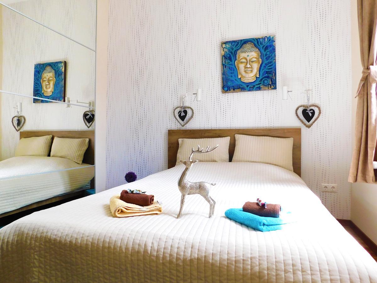 Wonder Deer Luxury Apartment At The Opera Self Check-In Budapeste Exterior foto