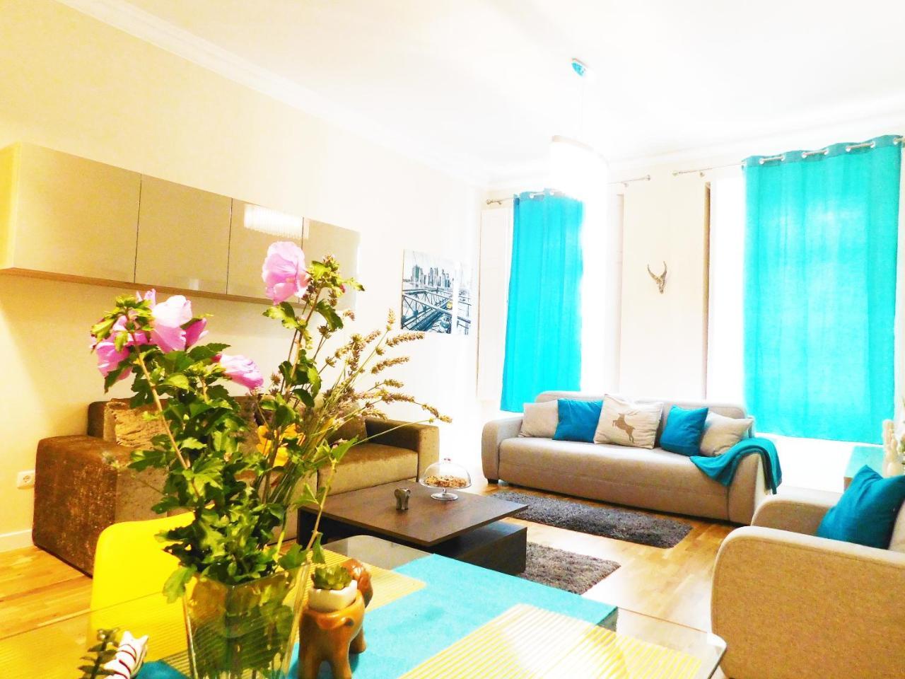 Wonder Deer Luxury Apartment At The Opera Self Check-In Budapeste Exterior foto